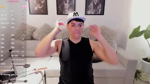 Snapshot of _jacobmiller__ chatting on February 10, 2025, 11:45 pm J A C O B online show from February 10, 2025, 11:45 pm