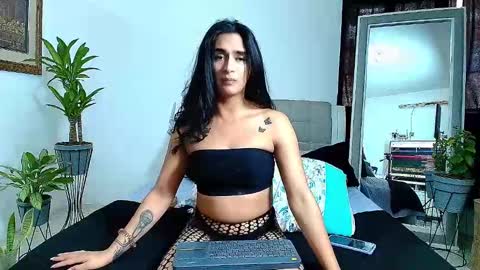 Snapshot of _jade_2 chatting on December 2, 2024, 6:10 pm Jade  online show from December 2, 2024, 6:10 pm