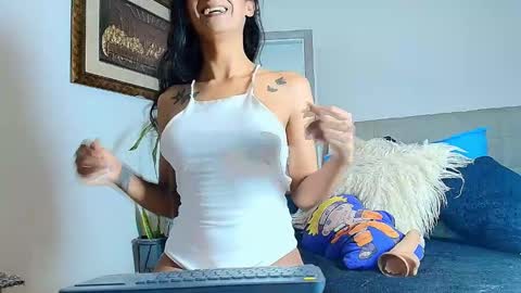 Snapshot of _jade_2 chatting on November 2, 2025, 9:06 pm Jade  online show from November 2, 2025, 9:06 pm