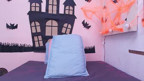 Snapshot of _kendall_07 chatting on October 18, 2025, 11:55 am Kendall online show from October 18, 2025, 11:55 am