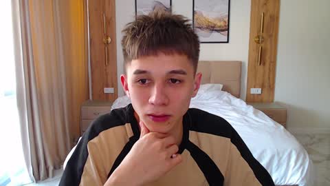 Snapshot of _kurt chatting on February 7, 2025, 9:58 am Kurt online show from February 7, 2025, 9:58 am