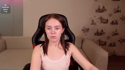 Snapshot of _little_sunshine_ chatting on January 31, 2025, 5:19 am  My name is lina Lush is activePrivate is Open online show from January 31, 2025, 5:19 am