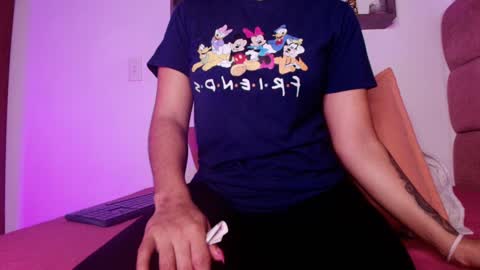 Snapshot of _lorrayne_ chatting on January 17, 2025, 11:49 am Lorrayne online show from January 17, 2025, 11:49 am