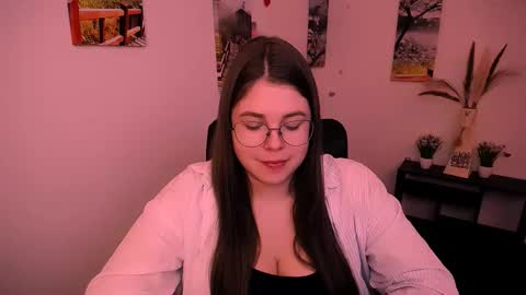 Snapshot of _lovely_mary chatting on September 18, 2025, 7:21 am Mary online show from September 18, 2025, 7:21 am