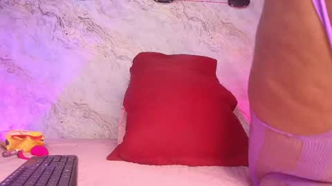 Snapshot of _maddy_miller chatting on October 2, 2025, 12:01 pm Maddy online show from October 2, 2025, 12:01 pm