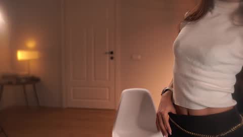 Snapshot of _mariarty_ chatting on September 17, 2025, 8:43 pm Marie - -25 discount online show from September 17, 2025, 8:43 pm