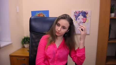 Snapshot of _nicole_new chatting on February 25, 2025, 12:34 pm Nica online show from February 25, 2025, 12:34 pm