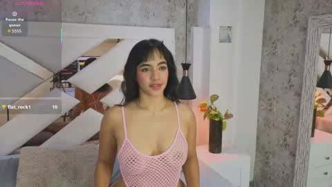 Sara online show from October 14, 2025, 7:47 pm