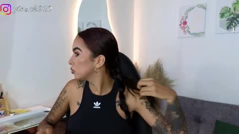 Snapshot of _sophiebrown__ chatting on January 15, 2025, 10:27 am Andrea The Next Stream Wednesday online show from January 15, 2025, 10:27 am