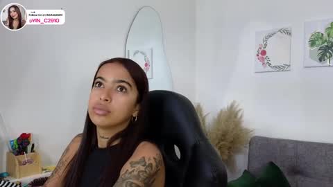 Snapshot of _sophiebrown__ chatting on January 22, 2025, 10:50 am Andrea The Next Stream Wednesday online show from January 22, 2025, 10:50 am