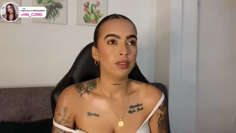 Snapshot of _sophiebrown__ chatting on October 12, 2025, 1:48 am Andrea The Next Stream Wednesday online show from October 12, 2025, 1:48 am