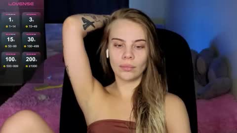 Snapshot of _wednesday_addams_ chatting on September 9, 2025, 8:36 am Vera online show from September 9, 2025, 8:36 am