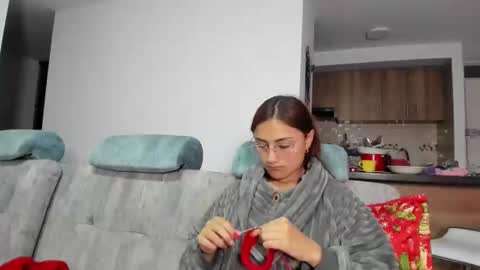 Snapshot of a_sexy_couple__ chatting on December 6, 2024, 11:36 pm A Sexy Couple online show from December 6, 2024, 11:36 pm