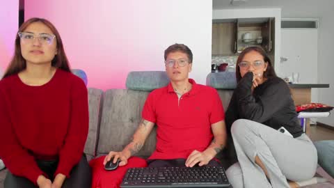 Snapshot of a_sexy_couple__ chatting on December 21, 2024, 3:42 pm A Sexy Couple online show from December 21, 2024, 3:42 pm