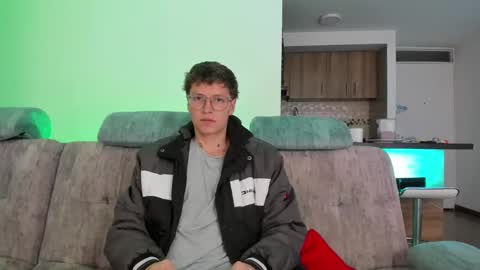 Snapshot of a_sexy_couple__ chatting on January 23, 2025, 2:17 pm A Sexy Couple online show from January 23, 2025, 2:17 pm