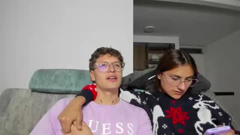 Snapshot of a_sexy_couple__ chatting on January 26, 2025, 3:27 am A Sexy Couple online show from January 26, 2025, 3:27 am