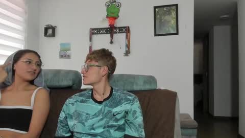 Snapshot of a_sexy_couple__ chatting on September 19, 2025, 7:14 pm A Sexy Couple online show from September 19, 2025, 7:14 pm