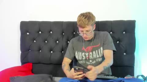 Snapshot of a_sexy_couple__ chatting on October 5, 2025, 1:59 am A Sexy Couple online show from October 5, 2025, 1:59 am