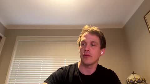 Snapshot of aanal341330 chatting on September 18, 2025, 8:05 am Kris online show from September 18, 2025, 8:05 am