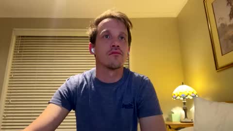 Snapshot of aanal341330 chatting on October 10, 2025, 11:31 am Kris online show from October 10, 2025, 11:31 am