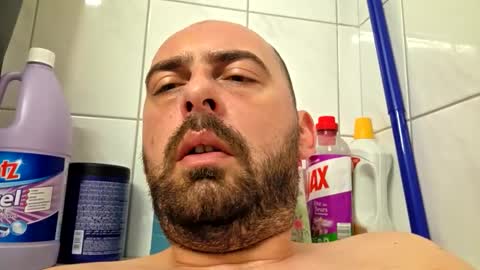 Snapshot of abas1986 chatting on October 19, 2025, 8:37 am abas1986 online show from October 19, 2025, 8:37 am