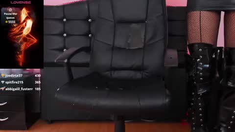 Snapshot of abbigaiil_fuster_ chatting on March 10, 2025, 6:23 pm Abbigail Fuster online show from March 10, 2025, 6:23 pm