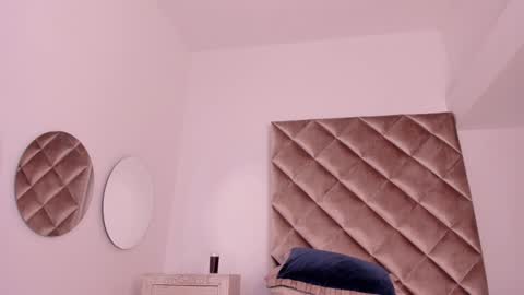 Snapshot of abby_me chatting on January 22, 2025, 11:56 am A B B Y online show from January 22, 2025, 11:56 am