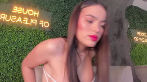 Snapshot of abby_me chatting on February 5, 2025, 11:34 am A B B Y online show from February 5, 2025, 11:34 am