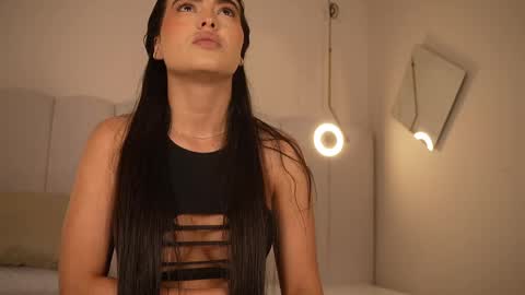 Snapshot of abby_me chatting on October 6, 2025, 11:29 am A B B Y online show from October 6, 2025, 11:29 am