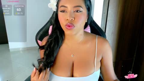 Snapshot of abby_tits chatting on September 21, 2025, 6:09 pm ABBY  online show from September 21, 2025, 6:09 pm