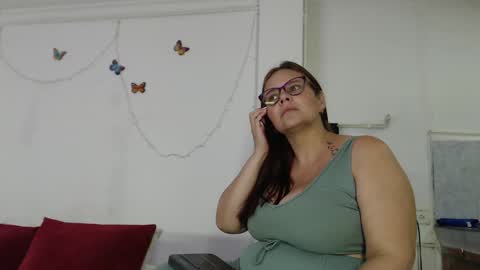Snapshot of abigail_jhonss chatting on January 30, 2025, 5:52 am abigail_jhonss online show from January 30, 2025, 5:52 am