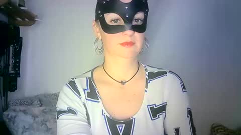 Snapshot of abigailove4u chatting on December 13, 2024, 1:59 am GoldenFish online show from December 13, 2024, 1:59 am