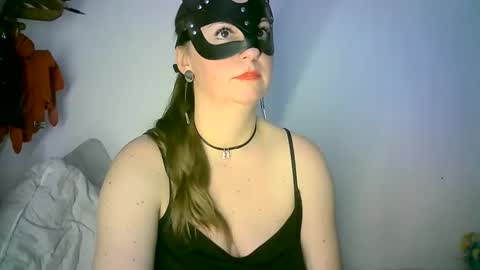 Snapshot of abigailove4u chatting on March 2, 2025, 1:04 am GoldenFish online show from March 2, 2025, 1:04 am