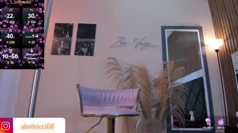 Snapshot of abril_ricci chatting on February 25, 2025, 3:42 am Abril  online show from February 25, 2025, 3:42 am