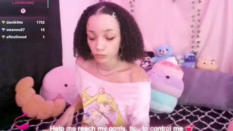 Snapshot of abruisedpeach chatting on October 26, 2025, 3:45 am Peach online show from October 26, 2025, 3:45 am