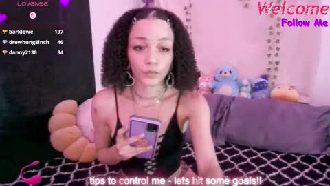 Snapshot of abruisedpeach chatting on November 8, 2025, 12:33 am Peach online show from November 8, 2025, 12:33 am