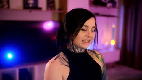 Snapshot of acid_pie chatting on December 4, 2024, 4:27 pm acid_pie online show from December 4, 2024, 4:27 pm