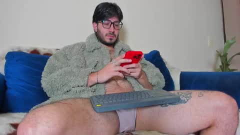 Snapshot of ackerman_eren_ chatting on January 23, 2025, 9:29 am R. online show from January 23, 2025, 9:29 am