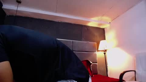 Snapshot of adam_fit19cm chatting on September 16, 2025, 2:40 pm adam_fit19cm online show from September 16, 2025, 2:40 pm