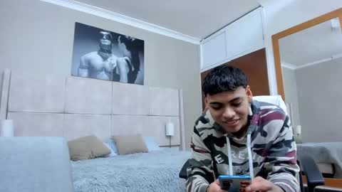 Snapshot of adam_piarse chatting on October 15, 2025, 8:53 pm adam_piarse online show from October 15, 2025, 8:53 pm