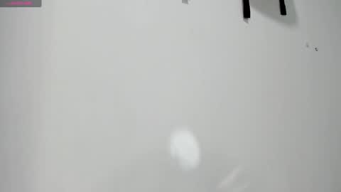 Snapshot of adams_niki chatting on January 21, 2025, 6:33 am ADAMS Y NIKI online show from January 21, 2025, 6:33 am