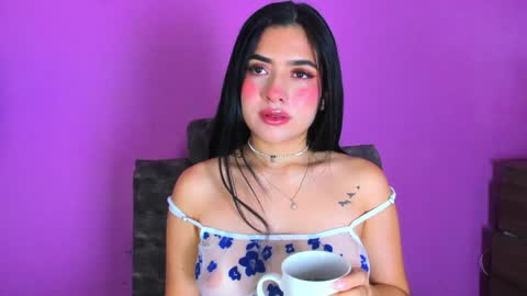 Snapshot of adara_johnson_ chatting on January 12, 2025, 11:39 am Adara Johnson online show from January 12, 2025, 11:39 am