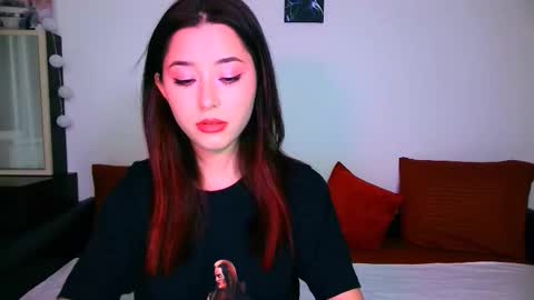 Snapshot of adele_kiara chatting on November 15, 2025, 9:32 pm adele_kiara online show from November 15, 2025, 9:32 pm