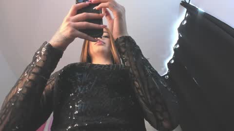 Snapshot of adelineefoxxx chatting on February 7, 2025, 5:51 pm MARIA ANGEL IG iamangel45 online show from February 7, 2025, 5:51 pm