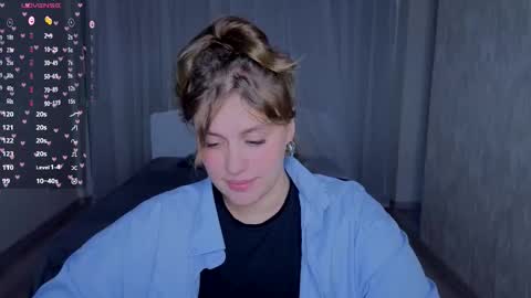 Snapshot of adelynnn chatting on September 18, 2025, 4:20 pm Ada online show from September 18, 2025, 4:20 pm