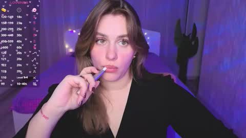 Snapshot of adelynnn chatting on September 29, 2025, 4:23 pm Ada online show from September 29, 2025, 4:23 pm