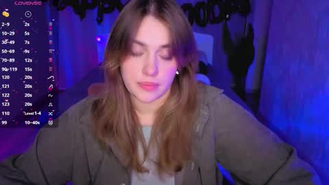 Snapshot of adelynnn chatting on November 4, 2025, 4:06 pm Ada online show from November 4, 2025, 4:06 pm