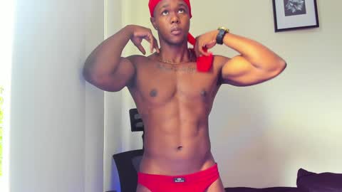 Snapshot of adonisknigh chatting on February 4, 2025, 12:44 pm Adonis Knight  online show from February 4, 2025, 12:44 pm