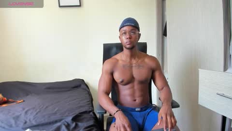 Snapshot of adonisknigh chatting on September 15, 2025, 3:23 pm Adonis Knight  online show from September 15, 2025, 3:23 pm