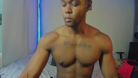 Snapshot of adonisknigh chatting on October 13, 2025, 10:32 pm Adonis Knight  online show from October 13, 2025, 10:32 pm